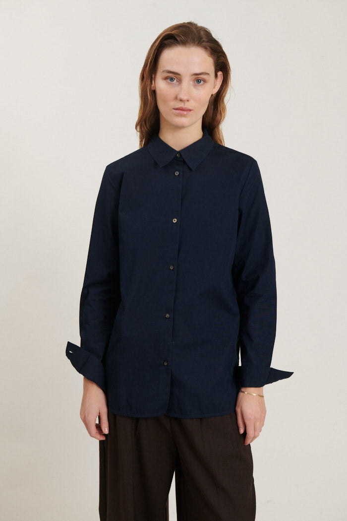 Vilde Classic Shirt SKY CAPTAIN